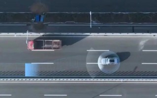 特斯拉的无人驾驶汽车，深圳特斯拉无人驾驶出租车