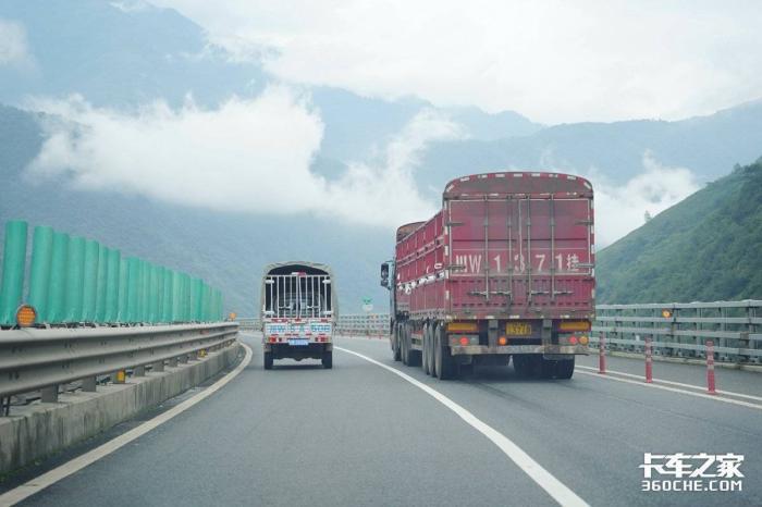 过年小货车免过路费吗，货车拉多少货免过路费-第4张图片