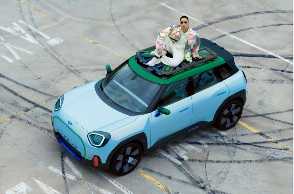 mini concept，MINI电动概念新车曝光-第11张图片