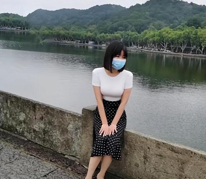 网红杭州郑女士直播摘口罩，郑女士为什么不摘口罩-第1张图片