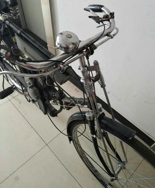 六七十年代的一辆飞鸽自行车，相当于现在多少钱？-第3张图片