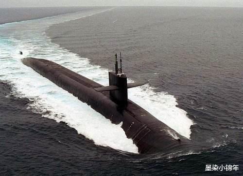 法国凯旋级战略核潜艇，法国可畏级战略核潜艇-第2张图片