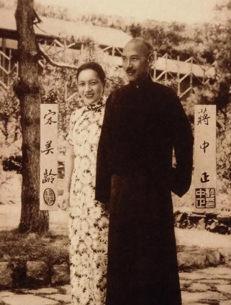 蒋介石让宋美龄画个江山，蒋介石多少岁娶的宋美龄-第17张图片
